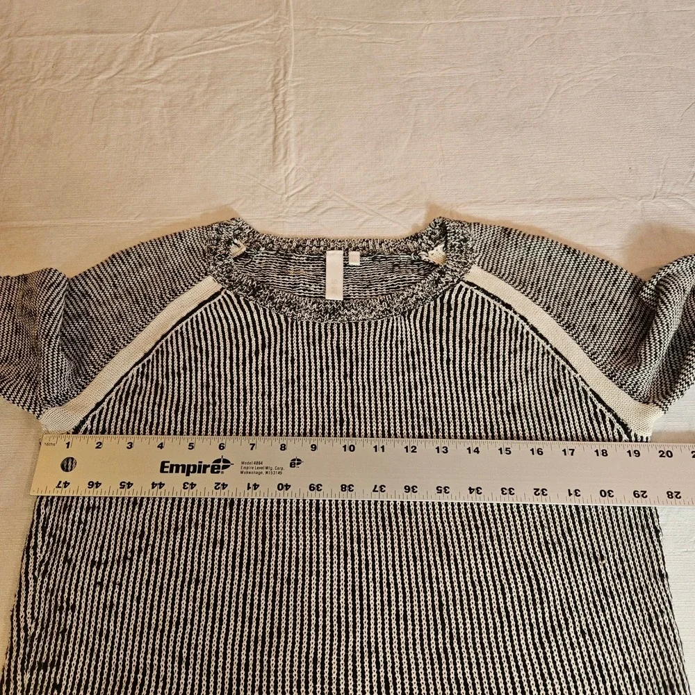 SI-IAE Womens Sweater Long Sleeve‎ Crewneck Striped Black White Larg
